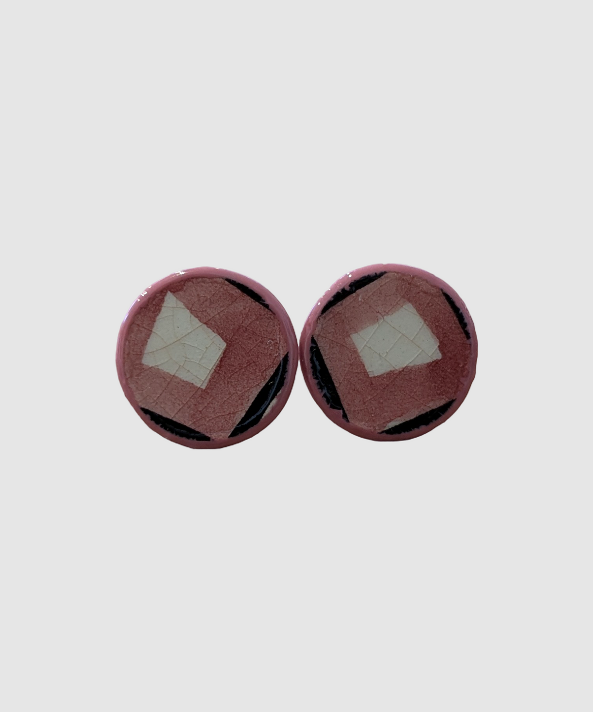 Handmade earrings made of Palestinian ceramics - Å