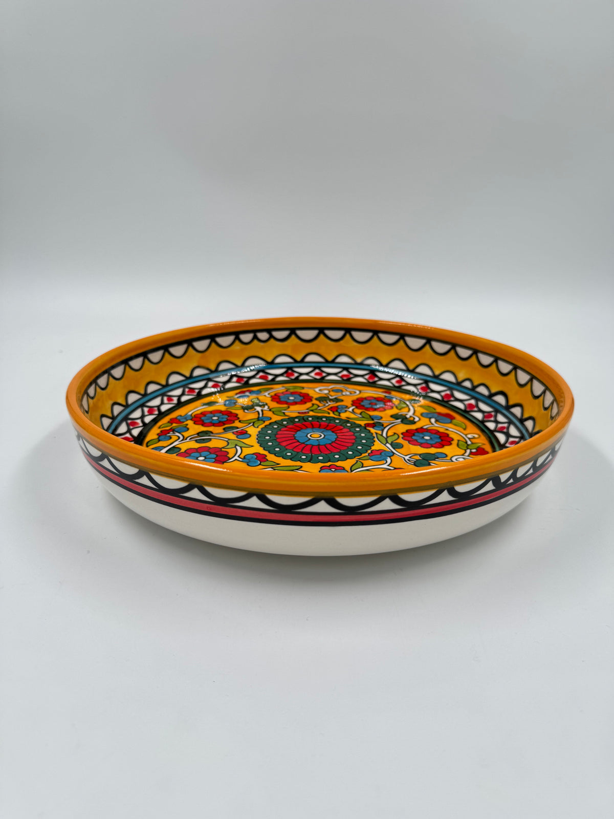 Shams Tray 18-23-28cm
